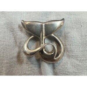 Ralph Gorichanz Whale Tail Pendant Skagway Alaska